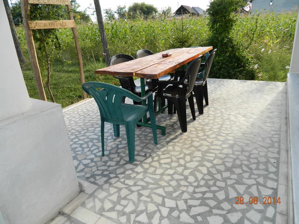 Belegania Villa Oarja Екстериор снимка